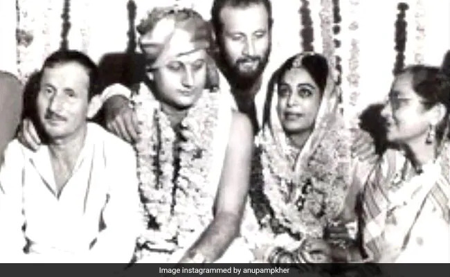 Anupam Kher And Kirron's Wedding Throwback Is A Trip Down Memory Lane